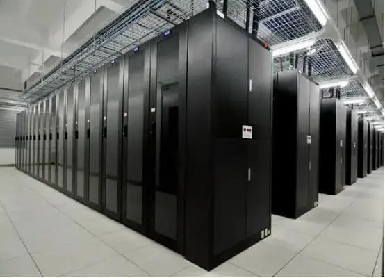 雅安16A机柜租用价格
